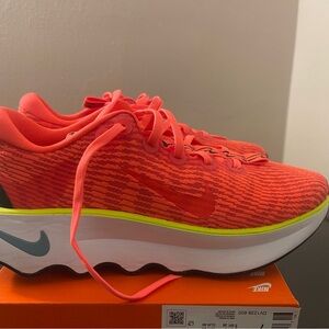 NEW Nike Motiva Red Ribbed Sneakers with Textured Design Size 8.5